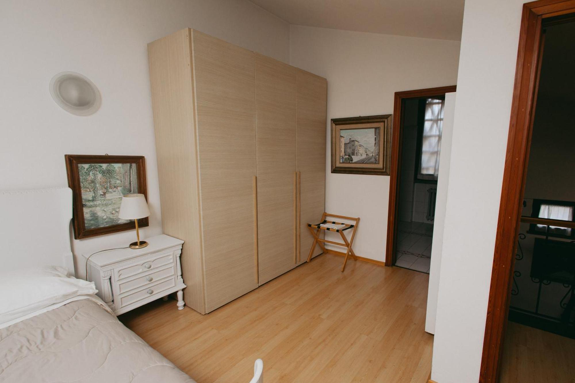 Enzo'S House Otel Lucca Dış mekan fotoğraf
