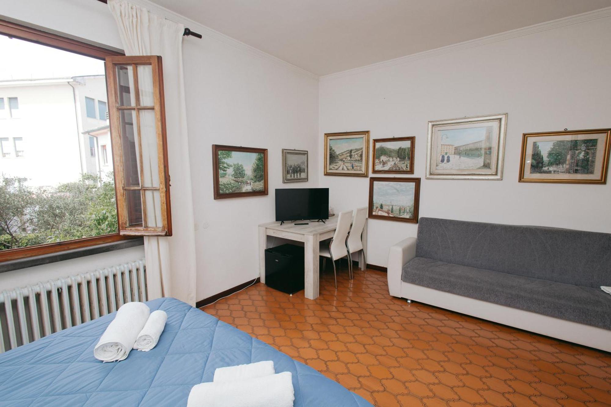 Enzo'S House Otel Lucca Dış mekan fotoğraf